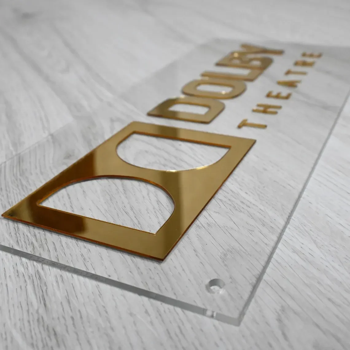 3D Dolby Atmos Klar-Acryl-Schi – Home Cinema Atmos Bewertung und Preis